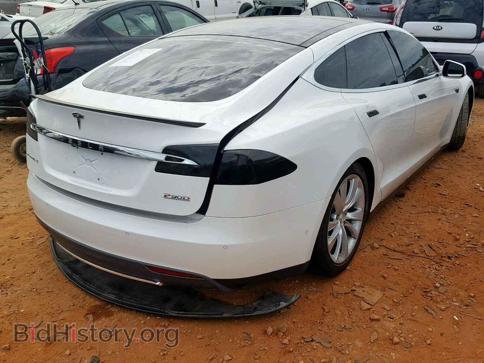 2015 TESLA MODEL S - VIN: 5YJSA1E48FF107928 - Фото 4