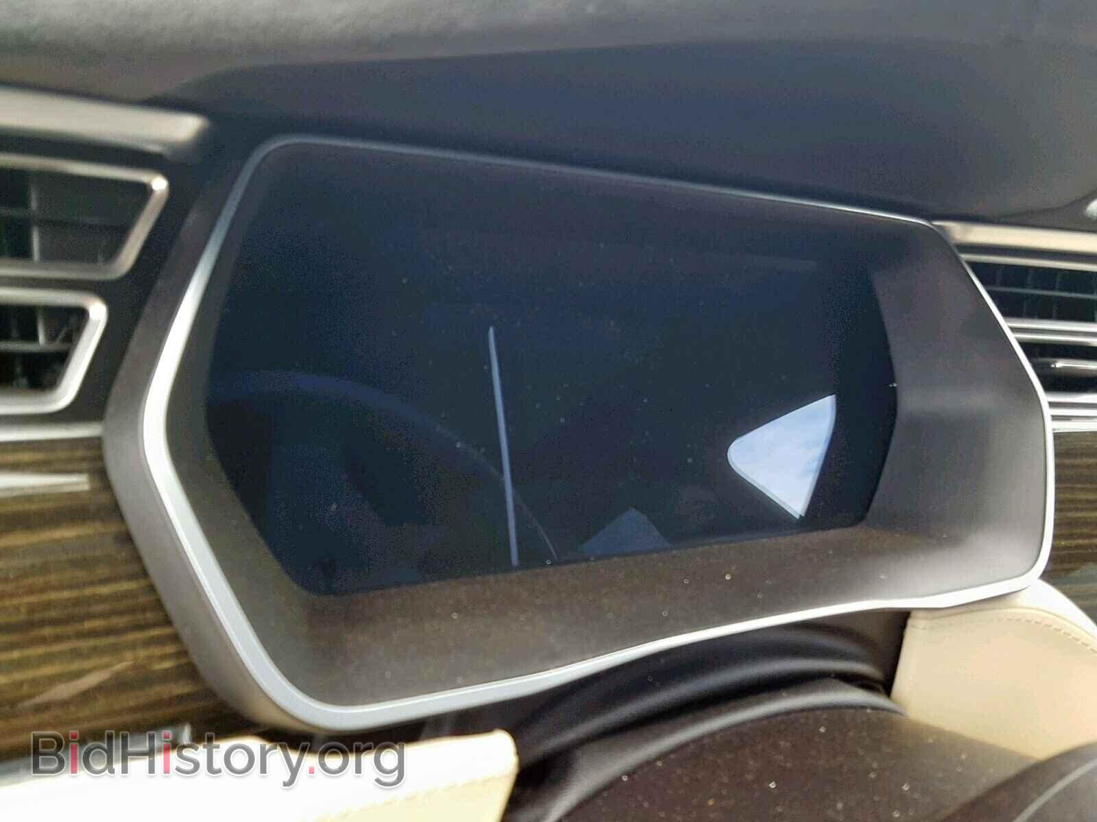 2015 TESLA MODEL S - VIN: 5YJSA1E48FF107928 - Фото 8