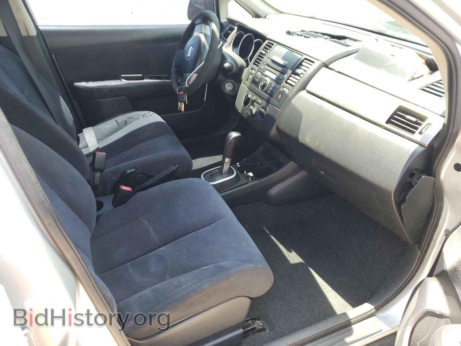 2009 NISSAN VERSA - VIN: 3N1BC11EX9L377406 - Фото 5