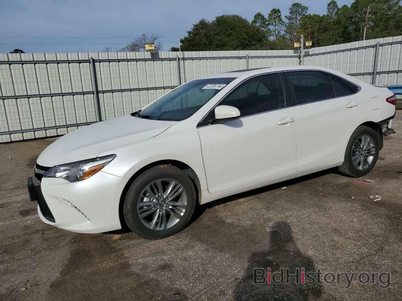 Photo 4T1BF1FK1HU417388 - TOYOTA CAMRY 2017