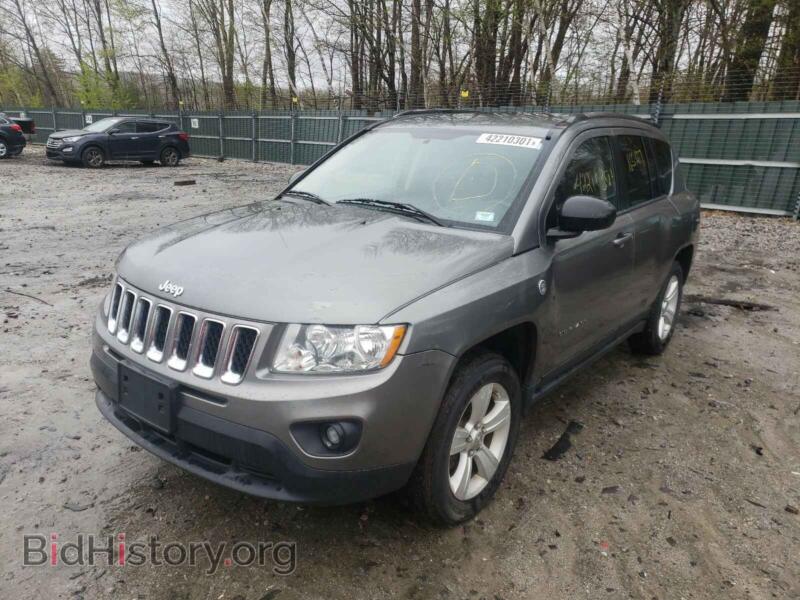 2012 Jeep COMPASS (VIN 1C4NJDBB9CD576174) — photo 2 of 10