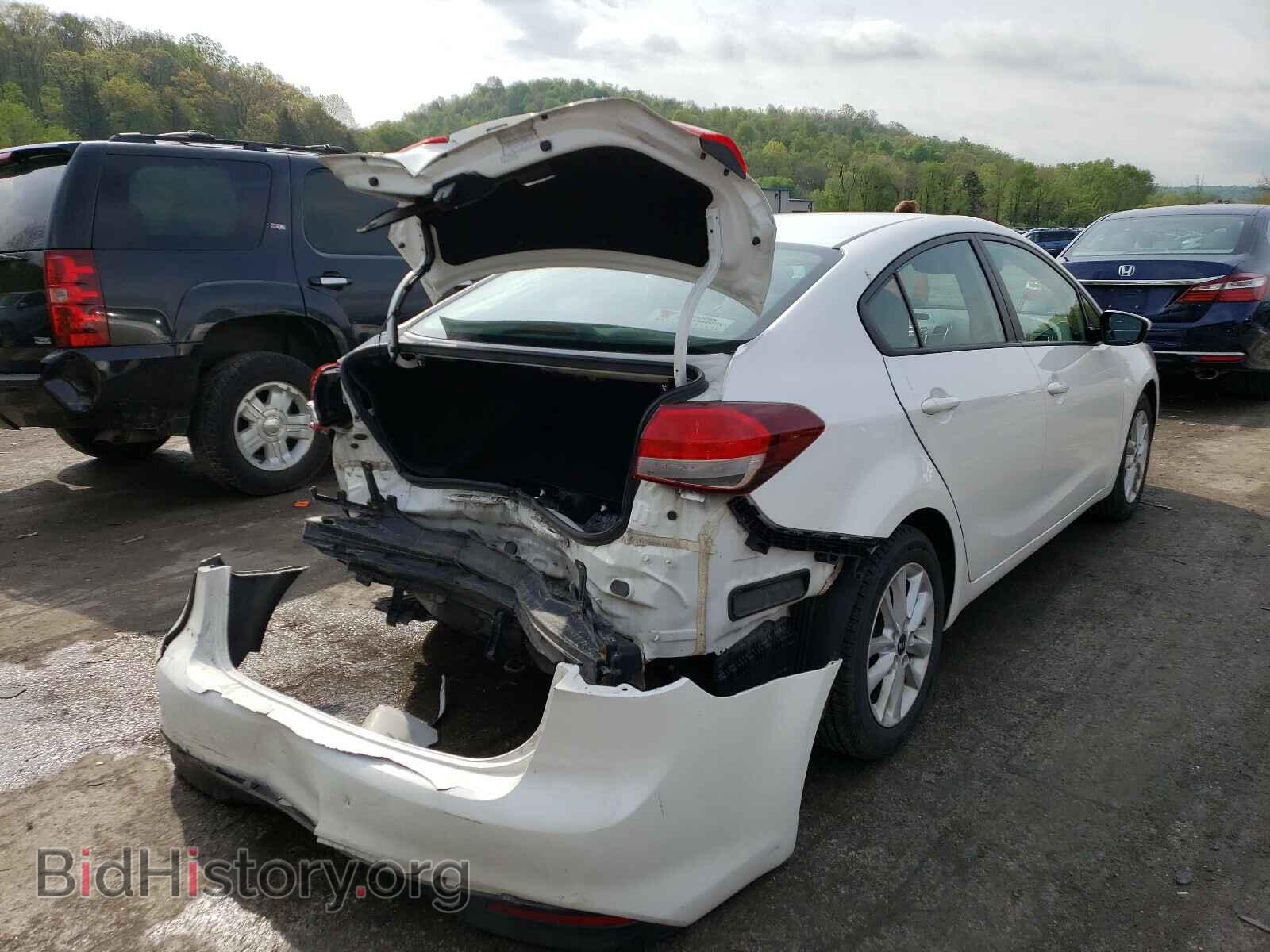 2017 KIA FORTE - VIN: 3KPFL4A74HE008304 - Фото 4