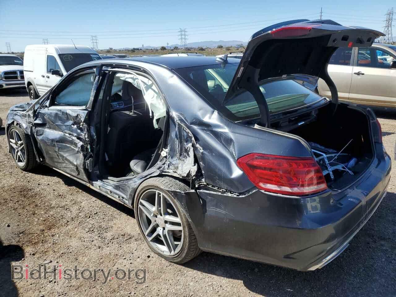 2014 MERCEDES-BENZ E-CLASS - VIN: WDDHF5KB5EA779822 - Фото 2