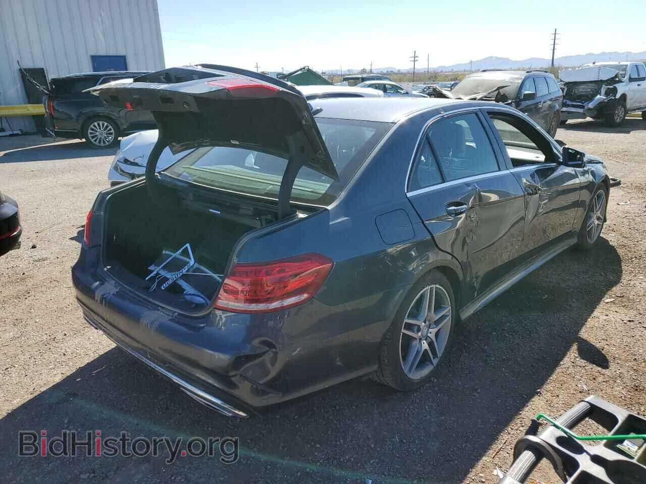 2014 MERCEDES-BENZ E-CLASS - VIN: WDDHF5KB5EA779822 - Фото 3