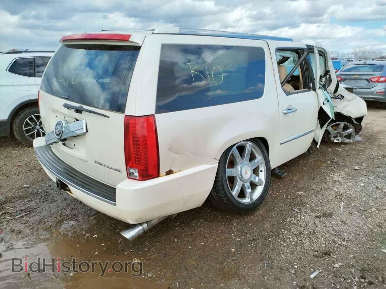 2011 CADILLAC ESCALADE - VIN: 1GYS4JEF5BR247152 - Фото 4