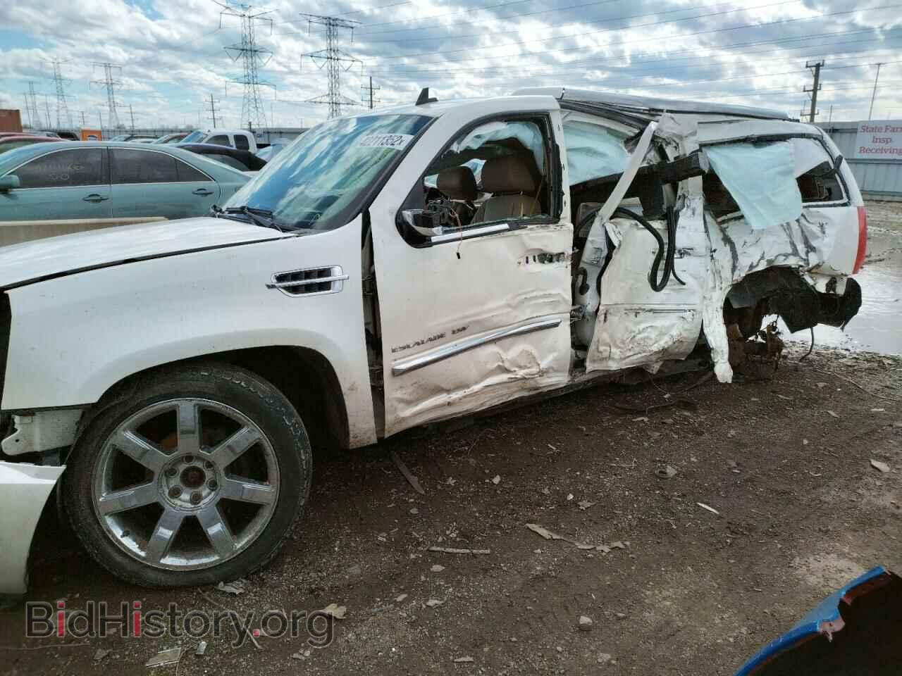 2011 CADILLAC ESCALADE - VIN: 1GYS4JEF5BR247152 - Фото 9