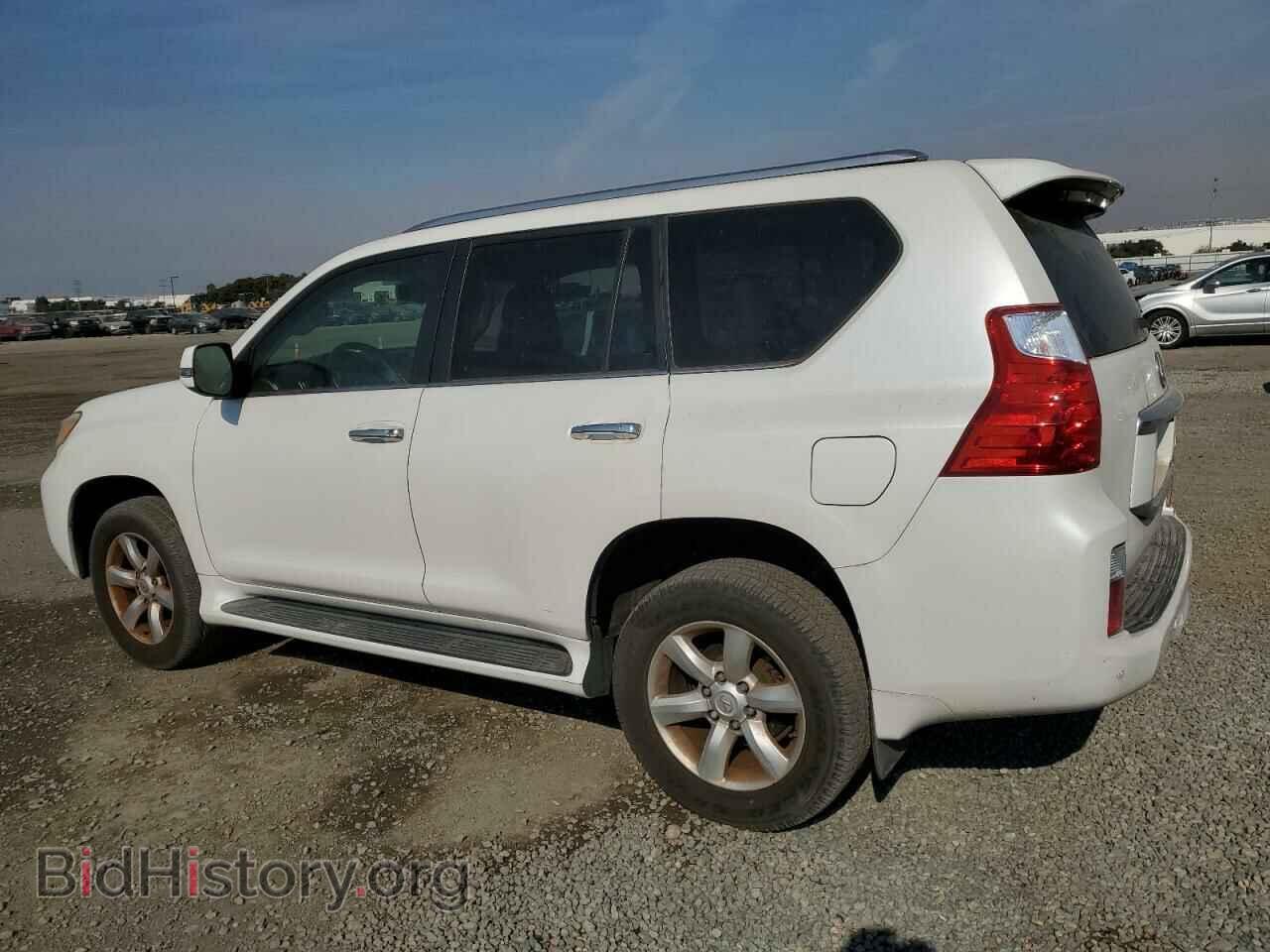 2011 LEXUS GX - VIN: JTJBM7FX3B5021227 - Фото 2