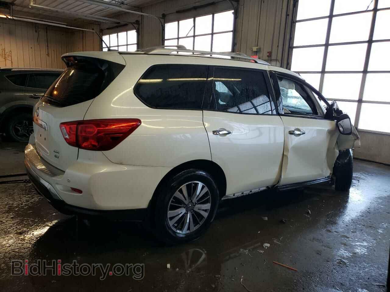 2017 NISSAN PATHFINDER - VIN: 5N1DR2MM2HC661938 - Фото 3