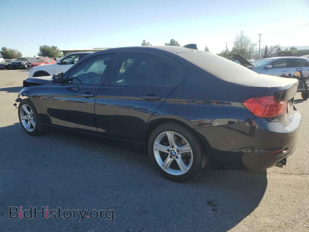 2012 BMW 3 SERIES - VIN: WBA3C1C57CF431564 - Фото 2
