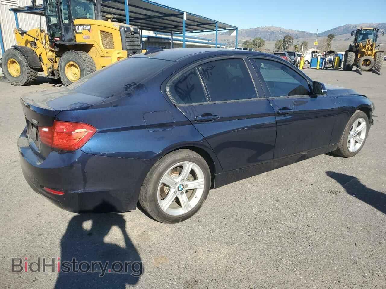 2012 BMW 3 SERIES - VIN: WBA3C1C57CF431564 - Фото 3