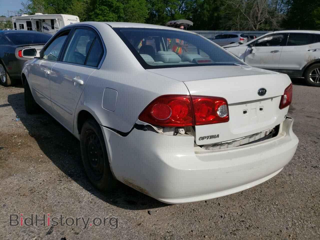 2008 KIA OPTIMA - VIN: KNAGE123485276206 - Фото 3