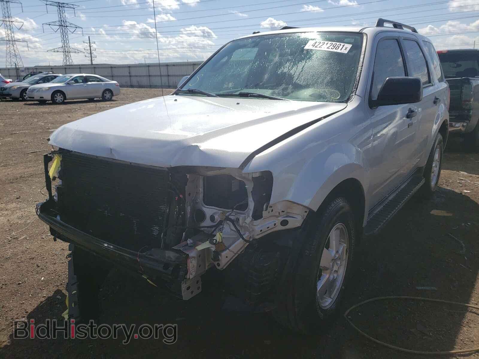 2011 FORD ESCAPE - VIN: 1FMCU9D78BKC36492 - Фото 2