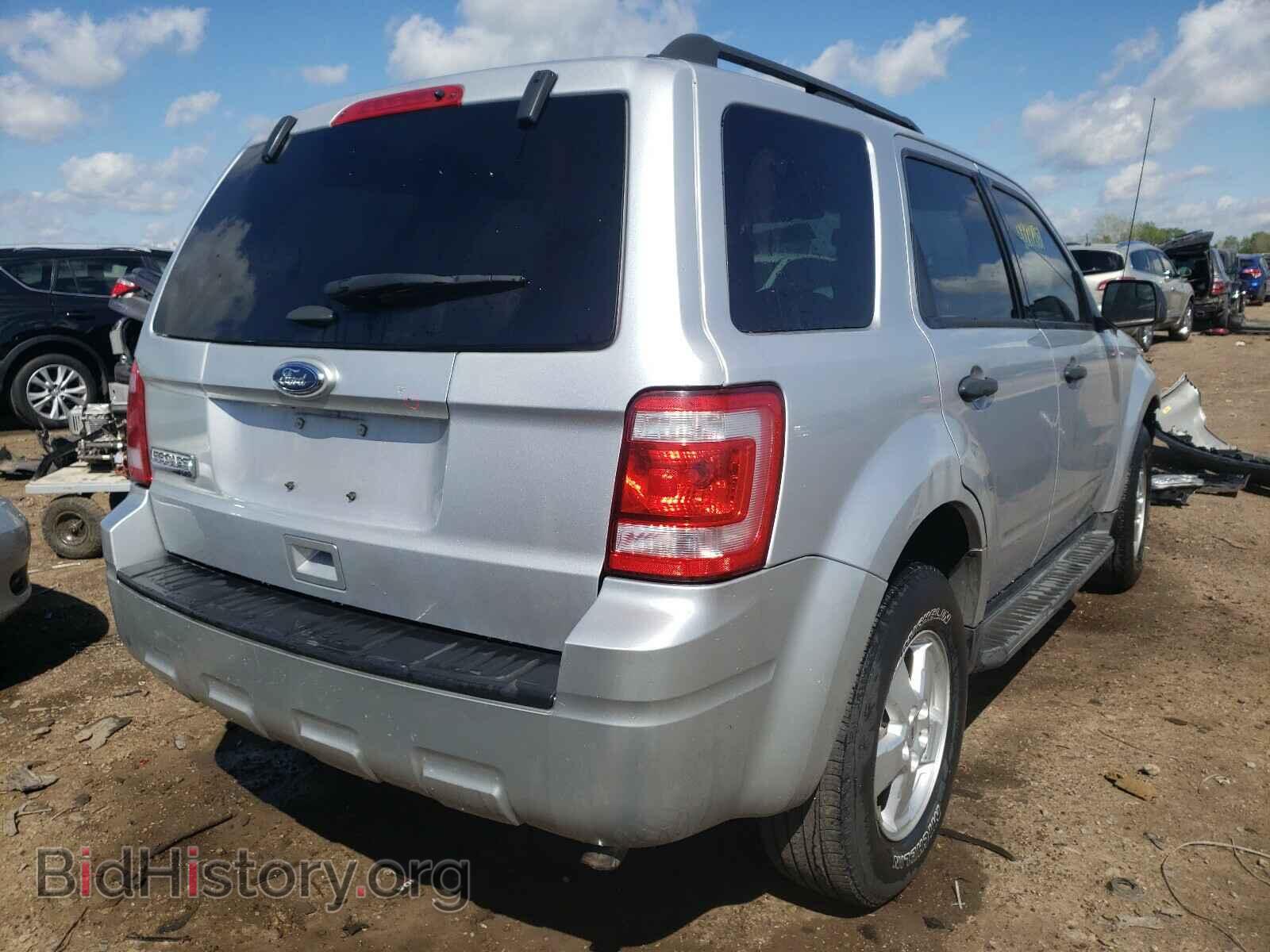 2011 FORD ESCAPE - VIN: 1FMCU9D78BKC36492 - Фото 4