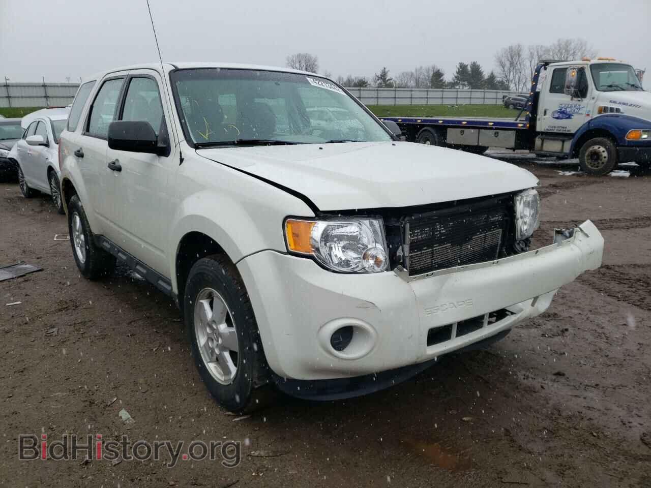 Фотография 1FMCU0C78BKA99244 - FORD ESCAPE 2011