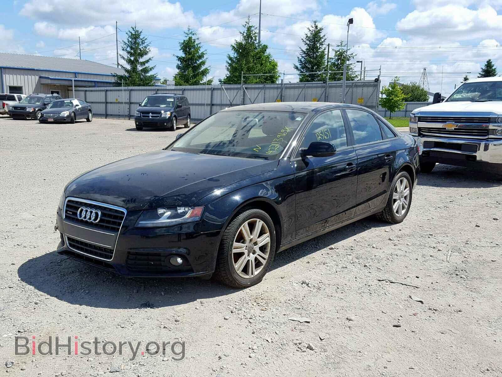 2010 AUDI A4 - VIN: WAUDFAFL8AN008582 - Фото 2