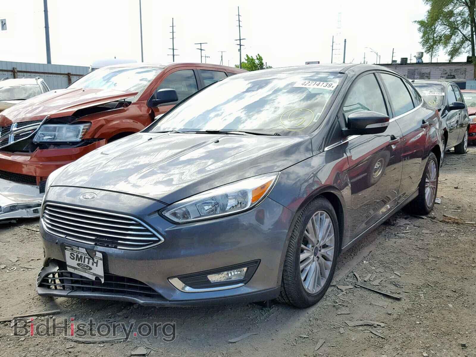 2017 FORD FOCUS - VIN: 1FADP3J2XHL203024 - Фото 2