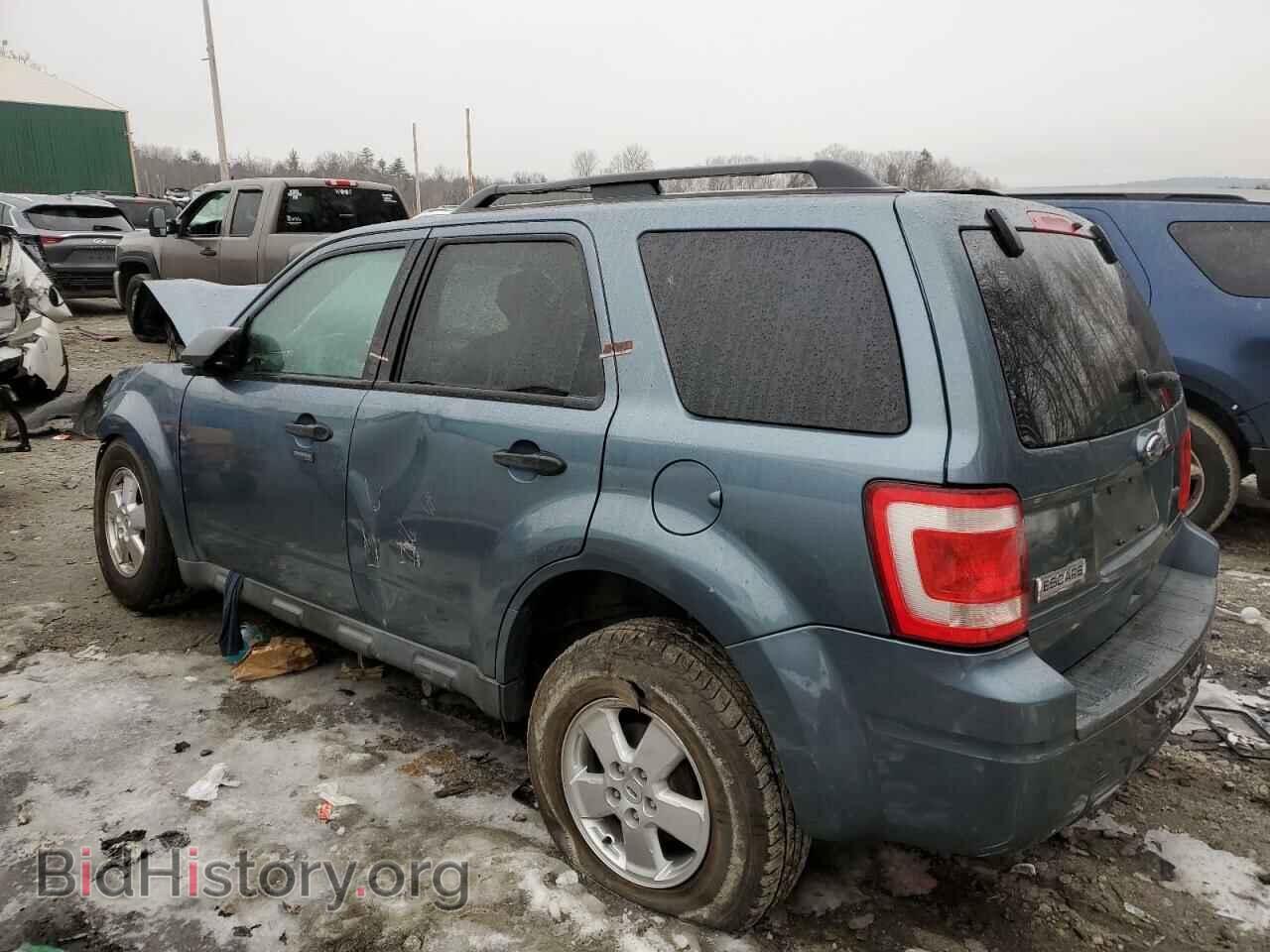 2011 FORD ESCAPE - VIN: 1FMCU9D7XBKA11815 - Фото 2
