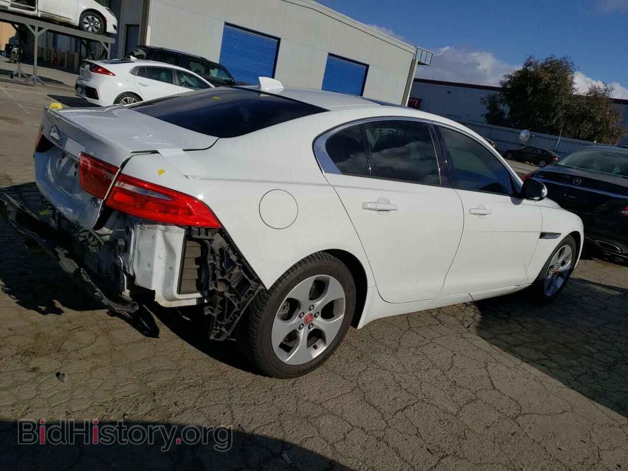 2017 JAGUAR XE - VIN: SAJAR4BN0HCP12207 - Фото 3