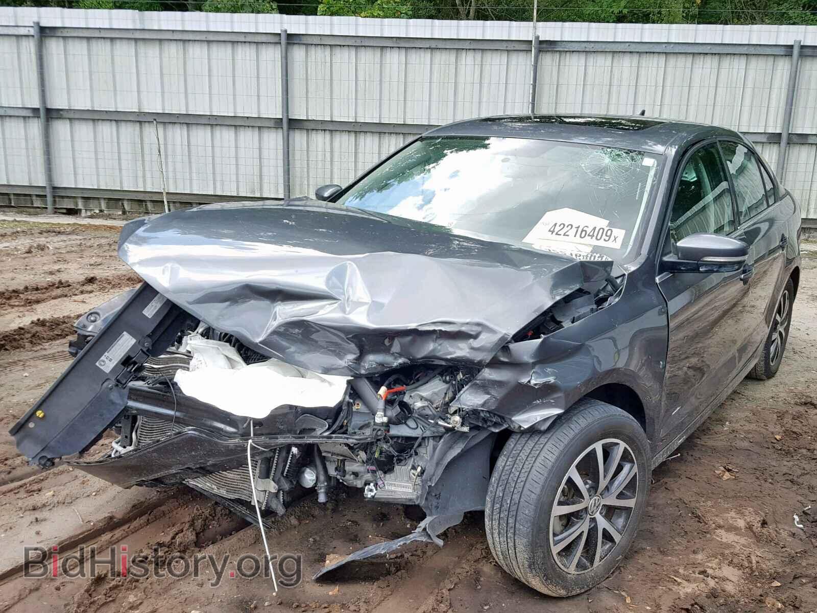 2017 VOLKSWAGEN JETTA - VIN: 3VWDB7AJ0HM249805 - Фото 2
