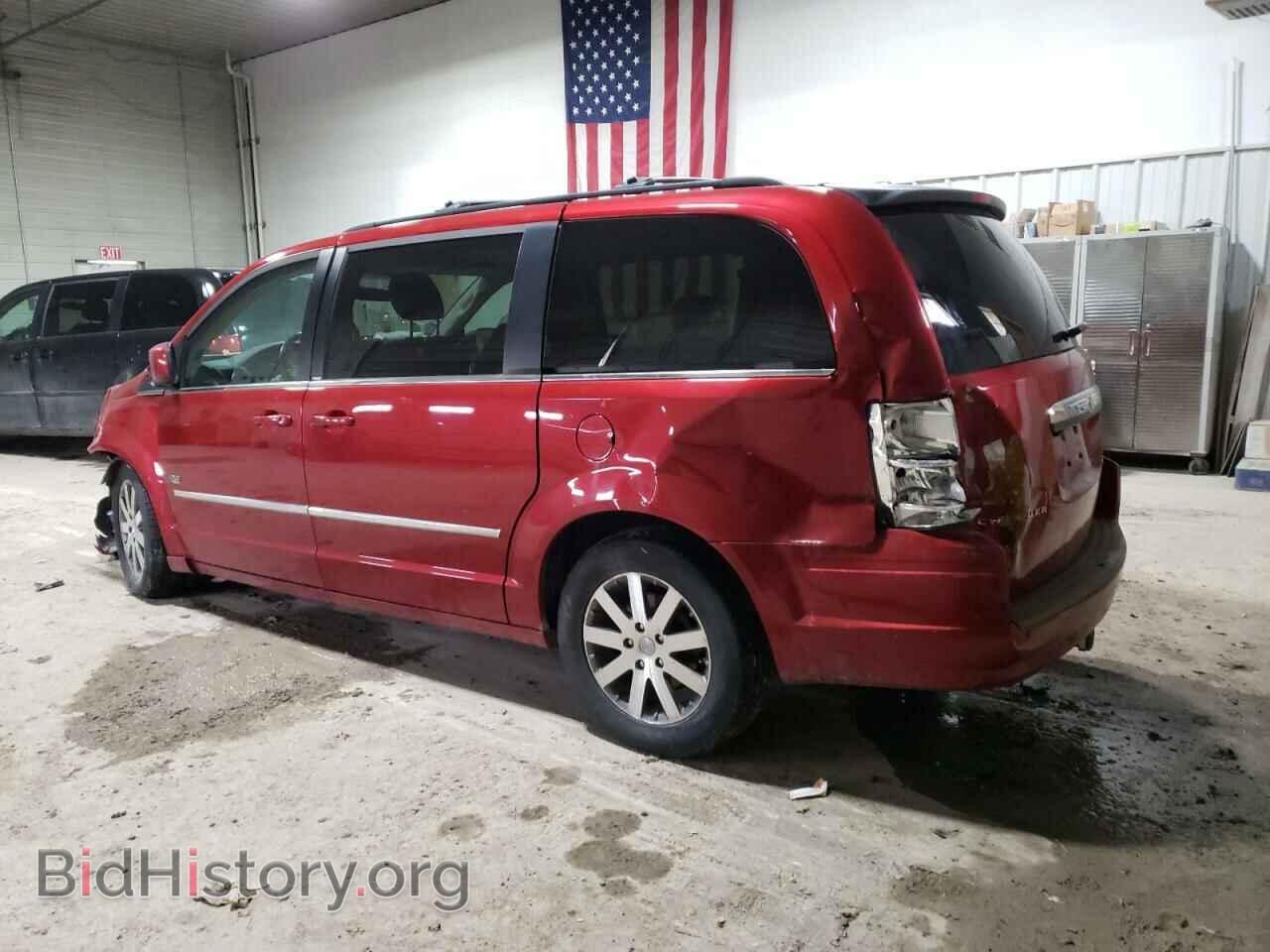 2009 CHRYSLER MINIVAN - VIN: 2A8HR54159R652701 - Photo 2