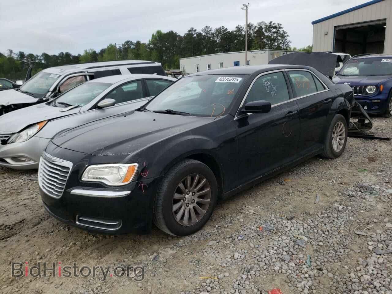 2013 CHRYSLER 300 - VIN: 2C3CCAAG3DH509284 - Фото 2