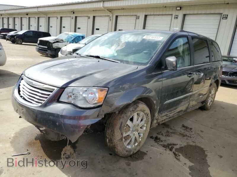 2016 Chrysler MINIVAN Town & COU (VIN 2C4RC1BG4GR299037) — photo 1 of 12, Copart, damage: front end