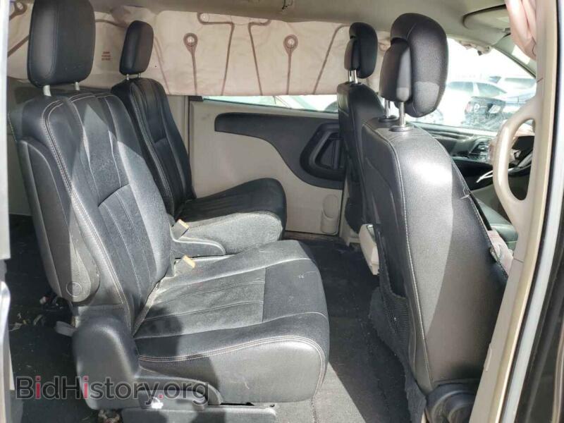 2016 Chrysler MINIVAN (VIN 2C4RC1BG4GR299037) — photo 10 of 12