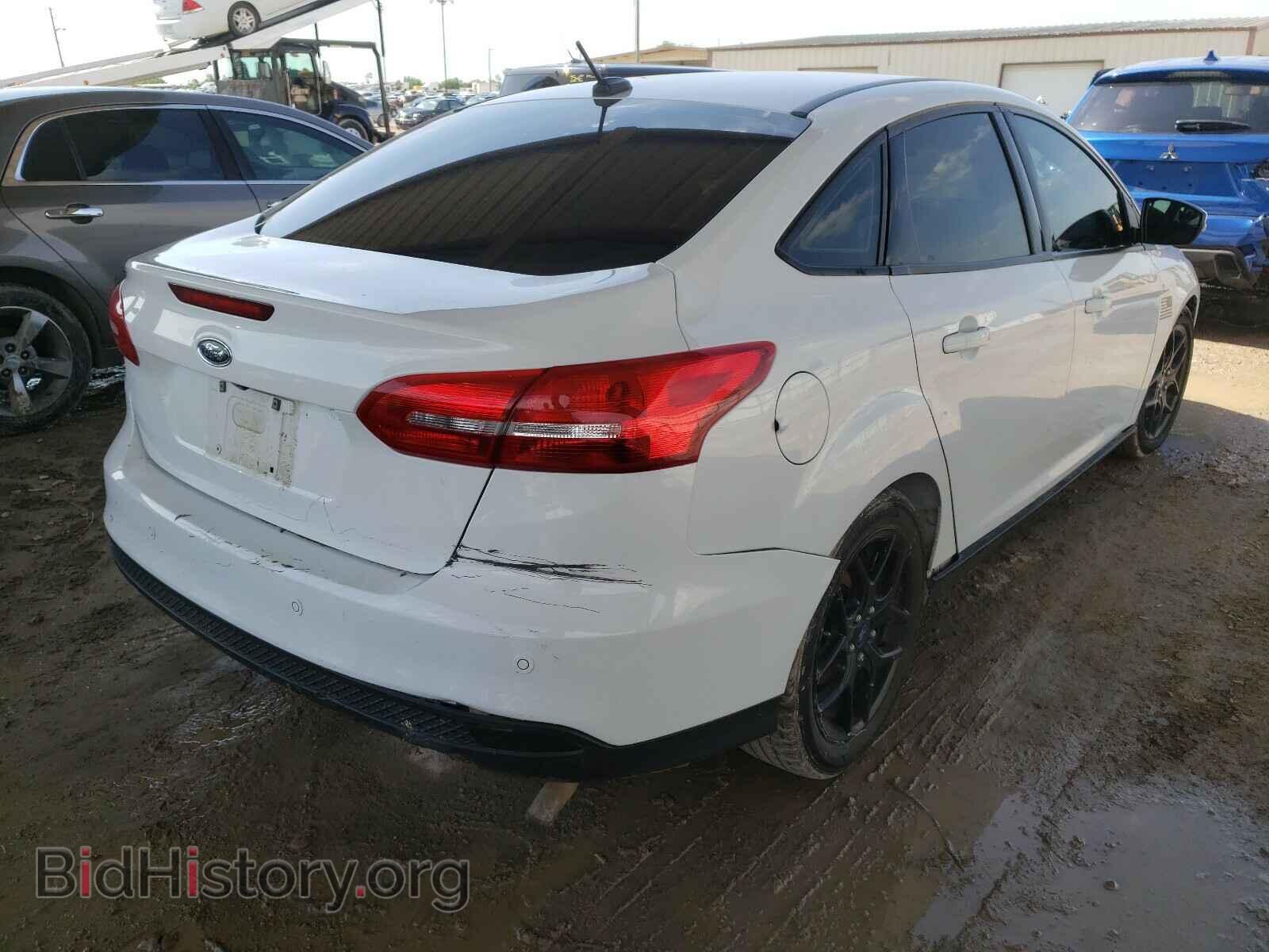 2016 FORD FOCUS - VIN: 1FADP3F24GL227469 - Photo 4