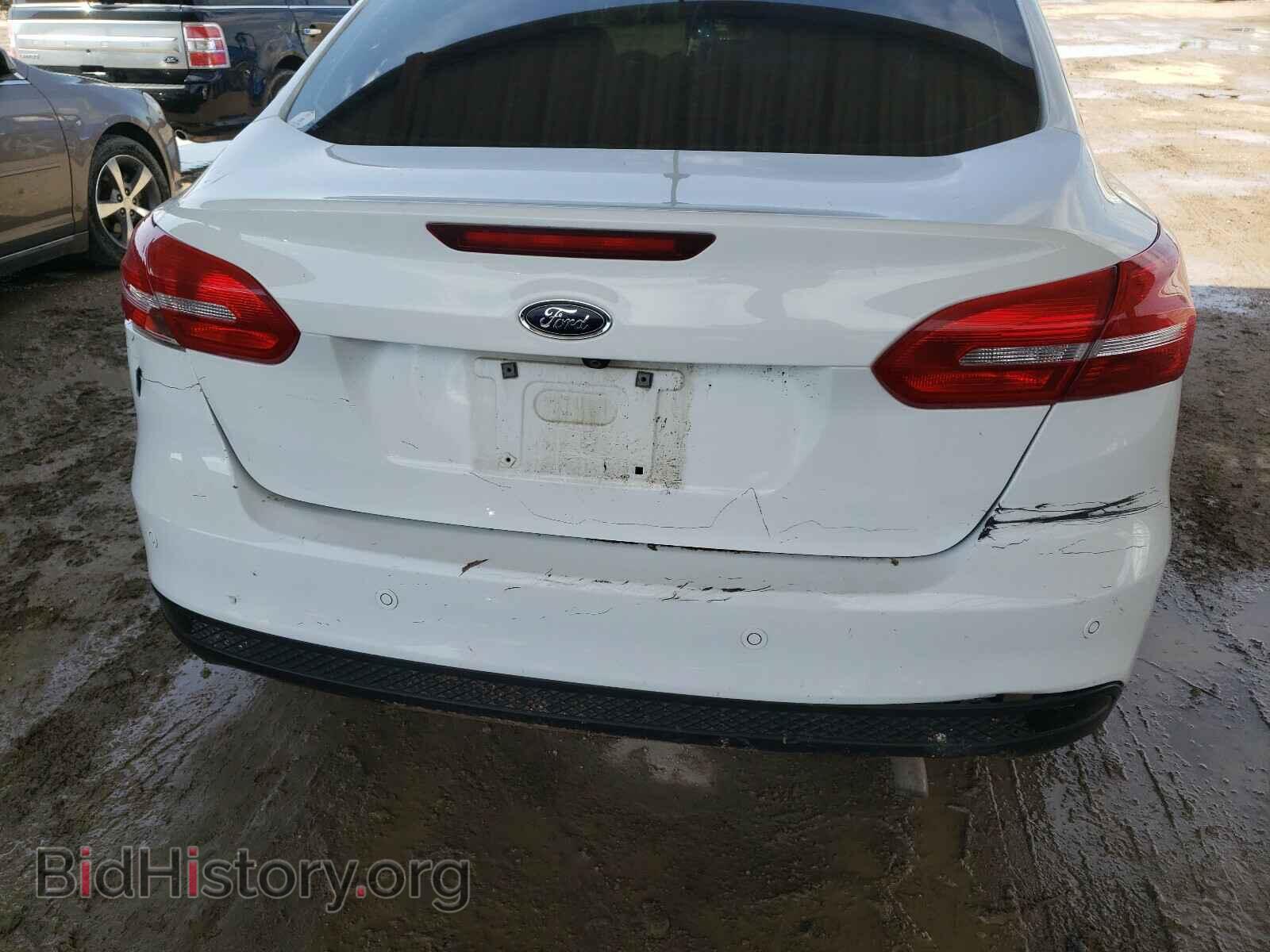 2016 FORD FOCUS - VIN: 1FADP3F24GL227469 - Photo 9