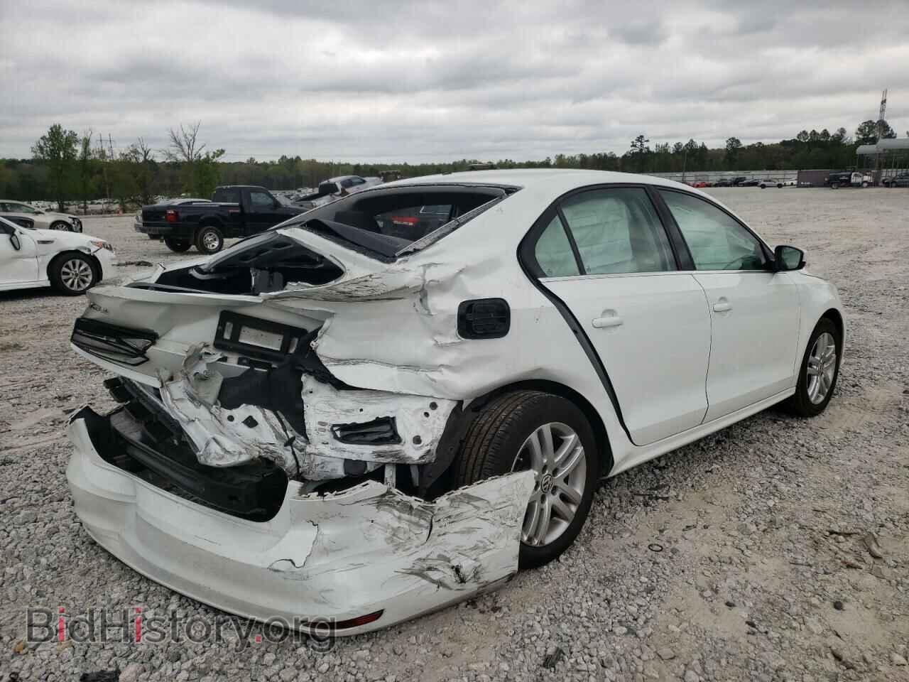 2017 VOLKSWAGEN JETTA - VIN: 3VW2B7AJ8HM228756 - Фото 4