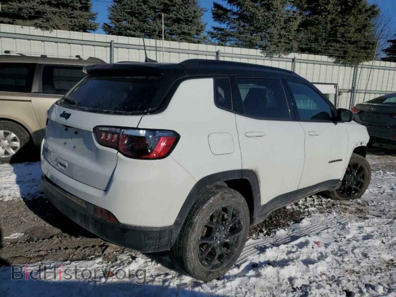 2022 Jeep COMPASS (VIN 3C4NJDBB6NT190857) — photo 3 of 14