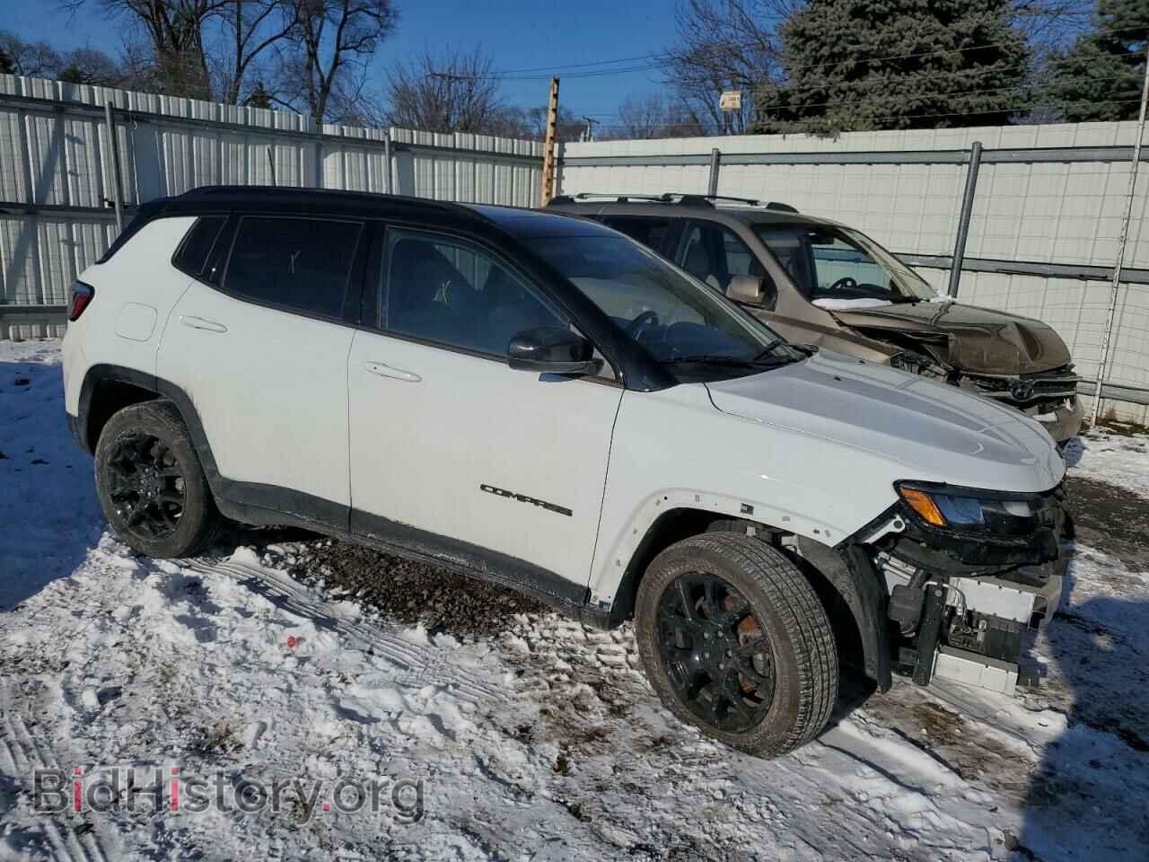 2022 JEEP COMPASS - VIN: 3C4NJDBB6NT190857 - Фото 4