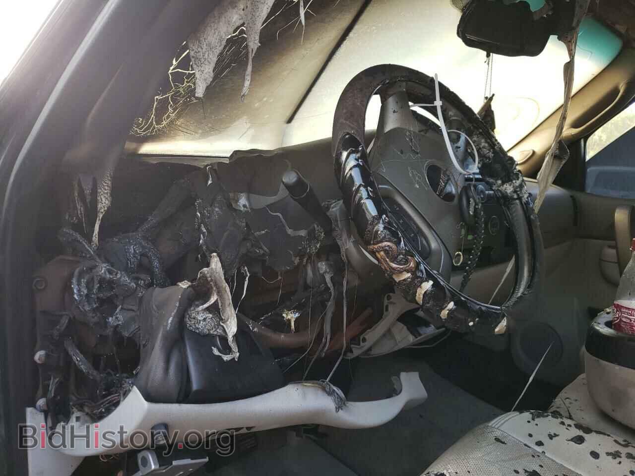 2011 GMC SIERRA - VIN: 1GT120C8XBF105919 - Фото 9