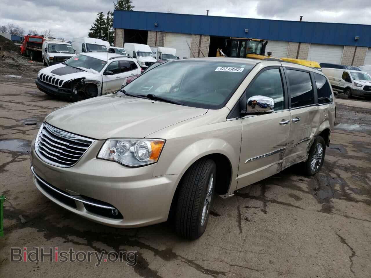 2014 CHRYSLER MINIVAN - VIN: 2C4RC1CG1ER257470 - Фото 2