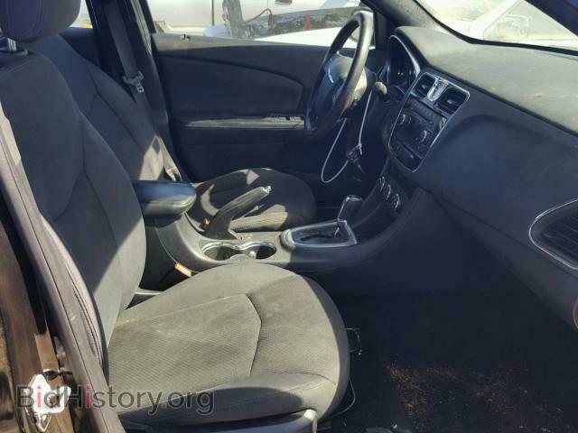 2012 CHRYSLER 200 - VIN: 1C3CCBAB4CN318392 - Фото 5