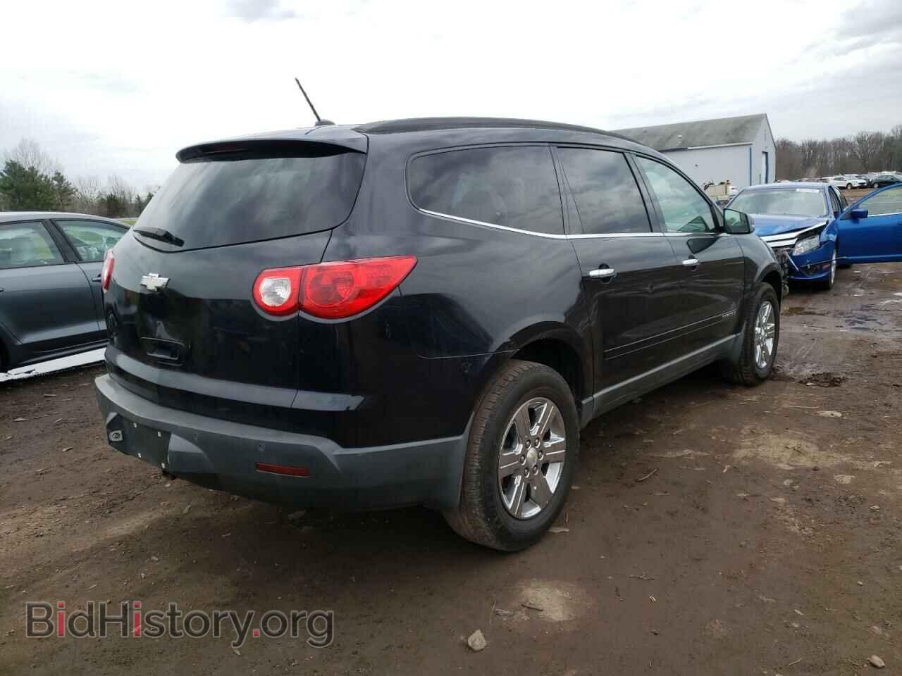 2009 CHEVROLET TRAVERSE - VIN: 1GNER23D19S120565 - Фото 4