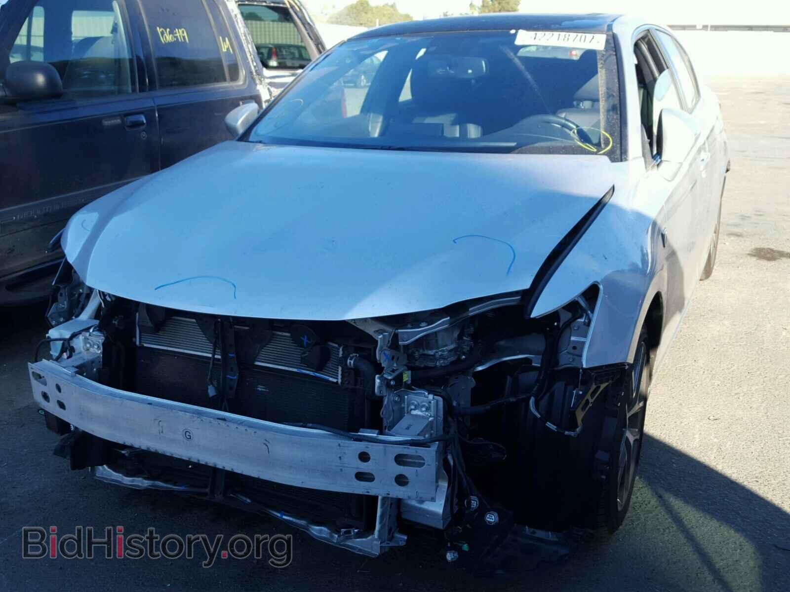 2014 LEXUS CT 200 - VIN: JTHKD5BH2E2203317 - Фото 2