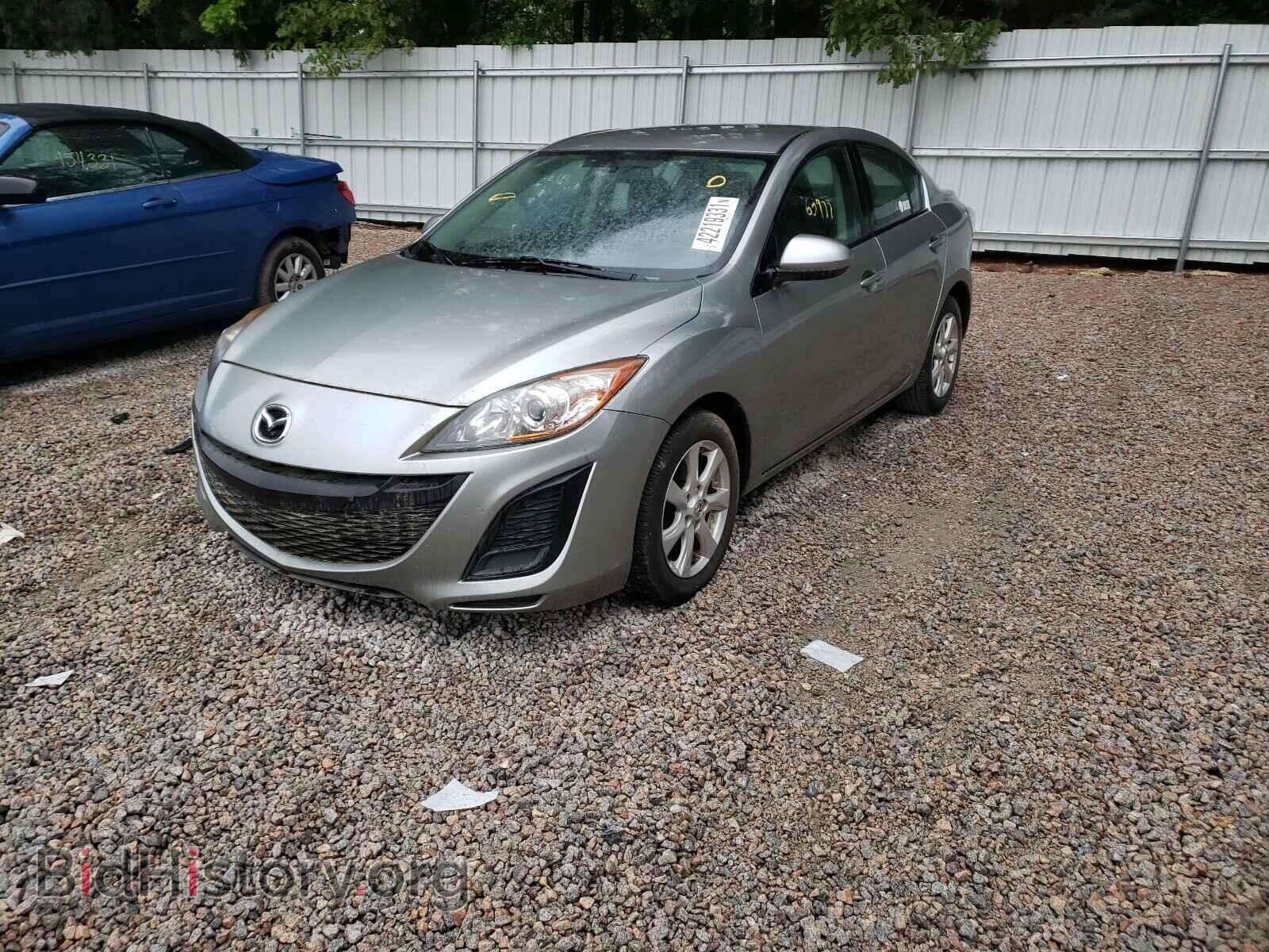 2011 MAZDA 3 - VIN: JM1BL1VF2B1476900 - Фото 2