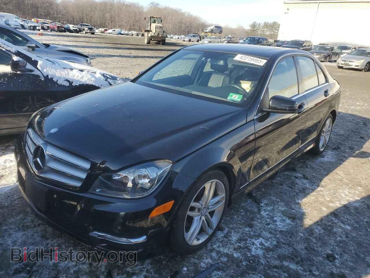 Фотография WDDGF8BB3CR199352 - MERCEDES-BENZ C-CLASS 2012