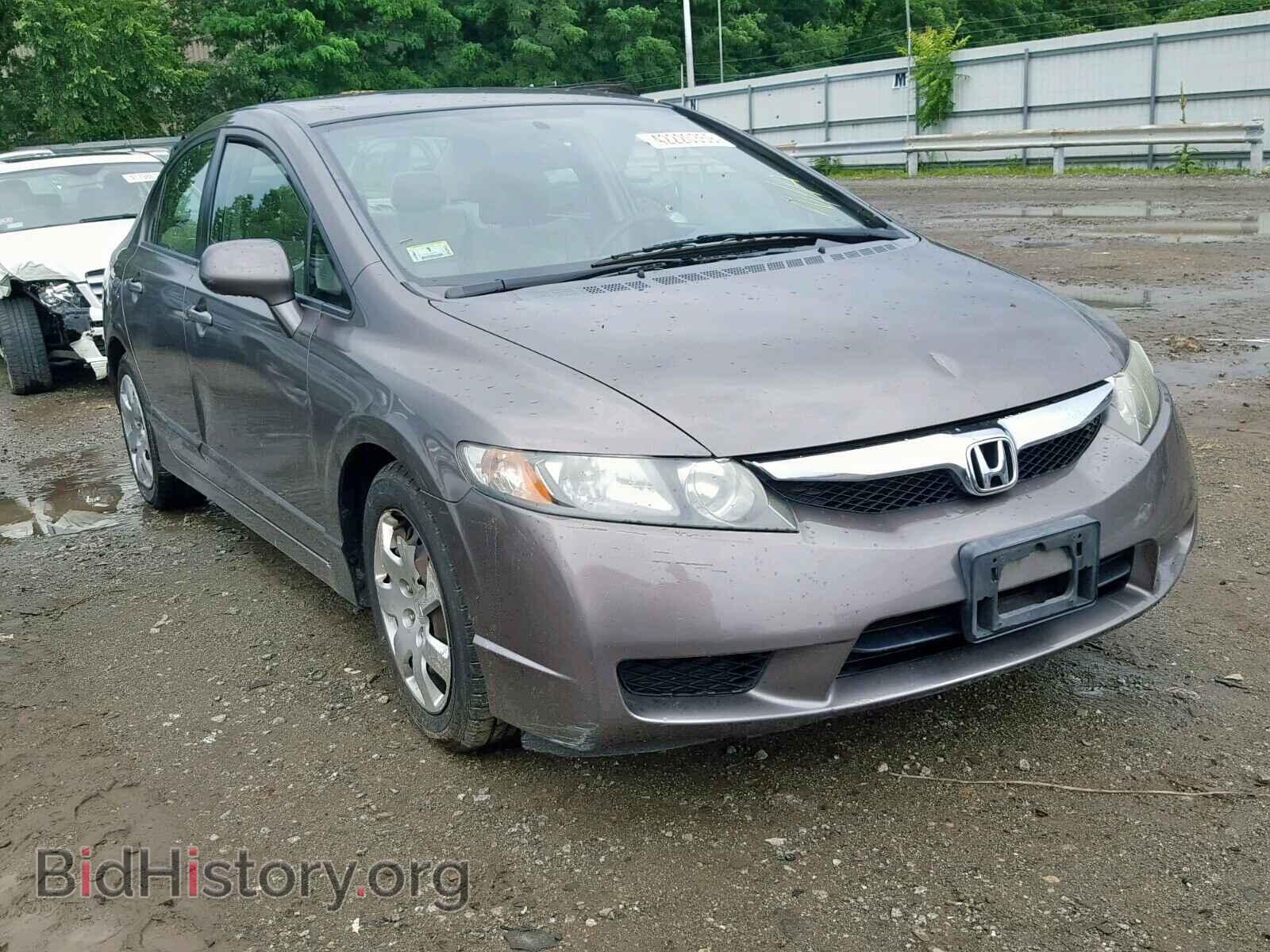 Photo 2HGFA1F53AH500054 - HONDA CIVIC LX 2010