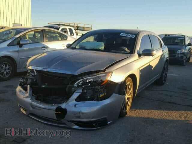 2013 CHRYSLER 200 - VIN: 1C3CCBCG4DN571206 - Фото 2
