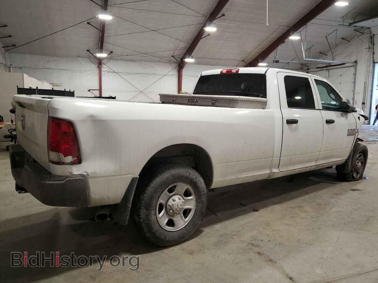2018 RAM All Models - VIN: 3C6UR5HL8JG352041 - Фото 3