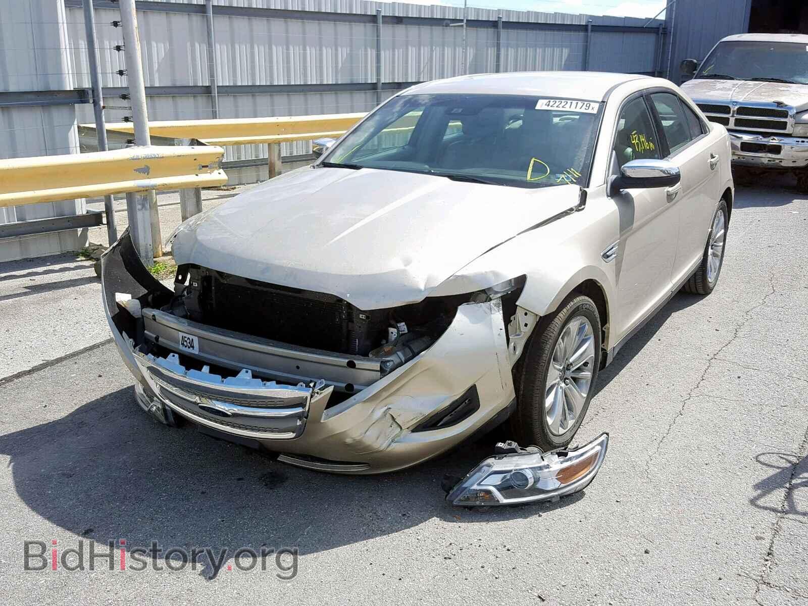 2011 FORD TAURUS - VIN: 1FAHP2FW6BG159532 - Фото 2
