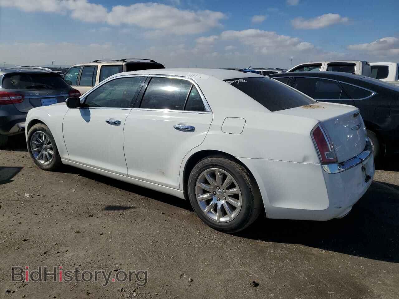 2014 CHRYSLER 300 - VIN: 2C3CCAEG5EH378547 - Фото 2