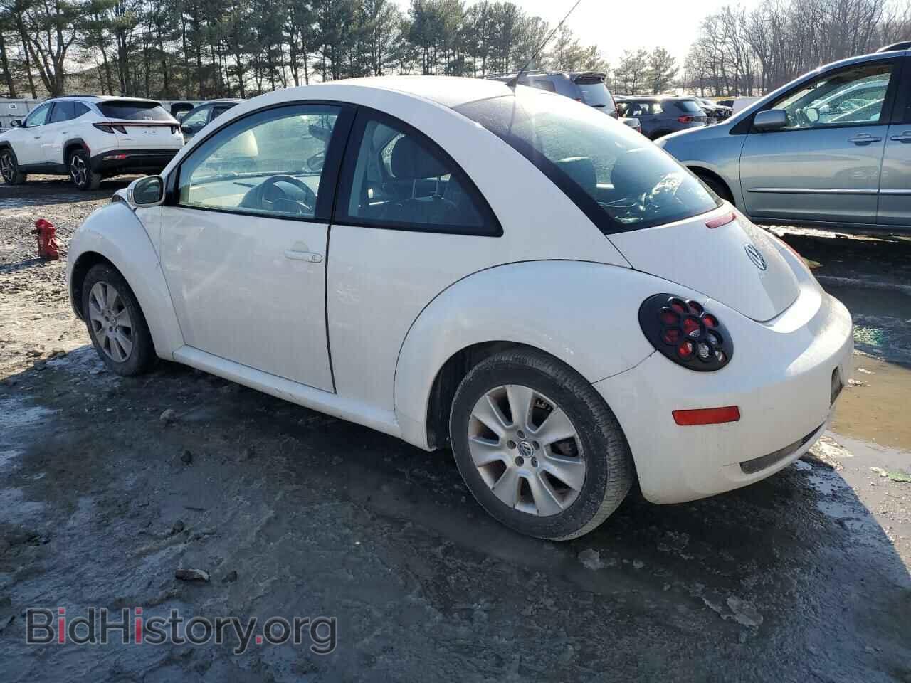 2009 VOLKSWAGEN BEETLE - VIN: 3VWPW31C39M512494 - Фото 2