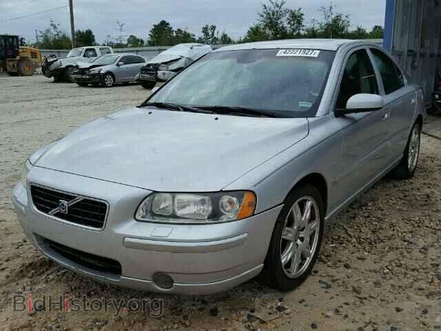 2005 VOLVO S60 - VIN: YV1RS592052481425 - Фото 2