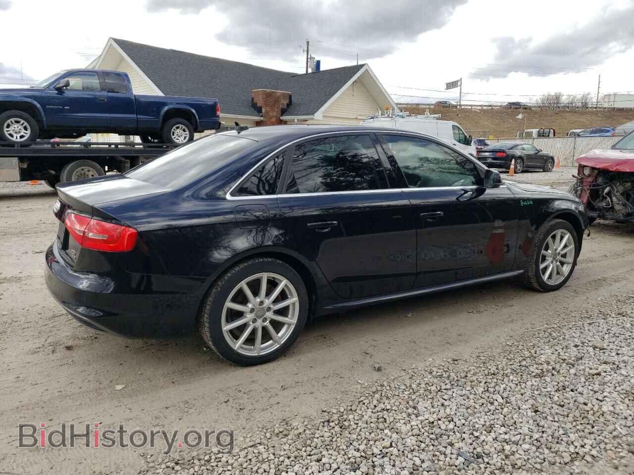 2016 AUDI A4 - VIN: WAUFFAFL9GN000749 - Фото 3