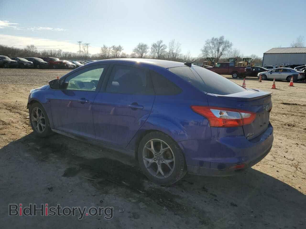 2014 FORD FOCUS - VIN: 1FADP3F2XEL182941 - Photo 2