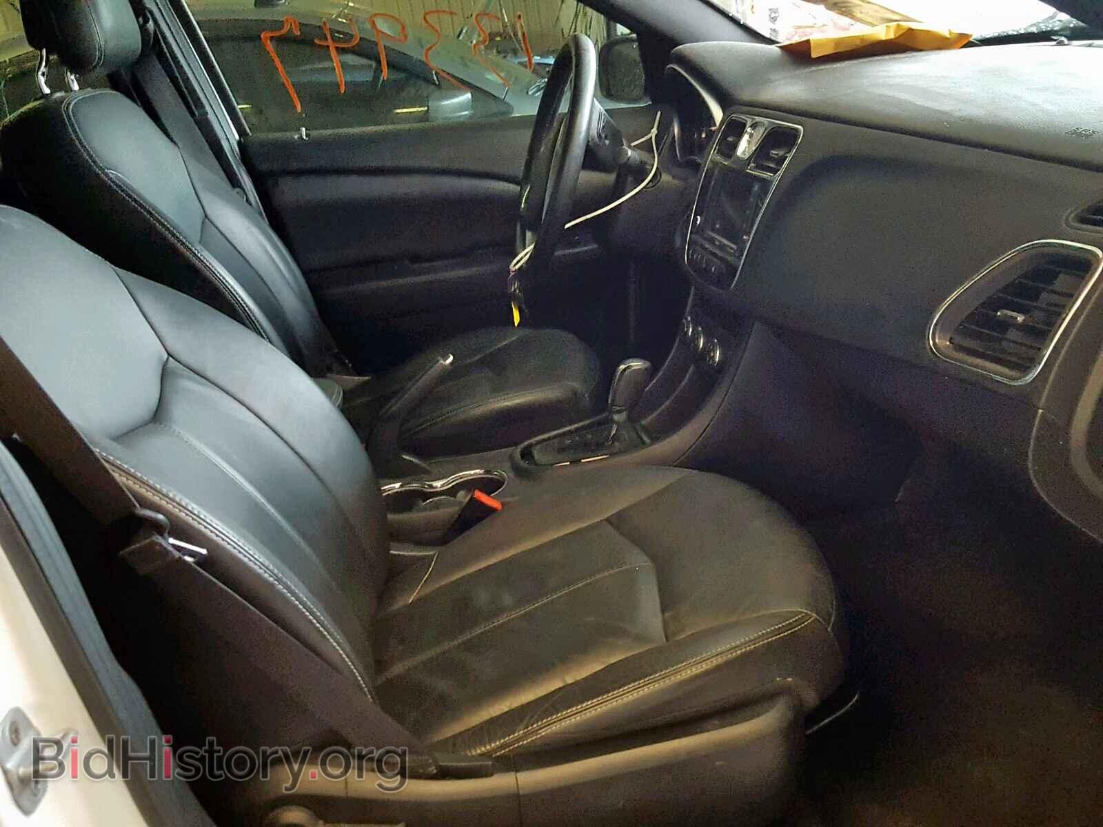 2011 CHRYSLER 200 - VIN: 1C3BC2FG0BN593904 - Фото 5