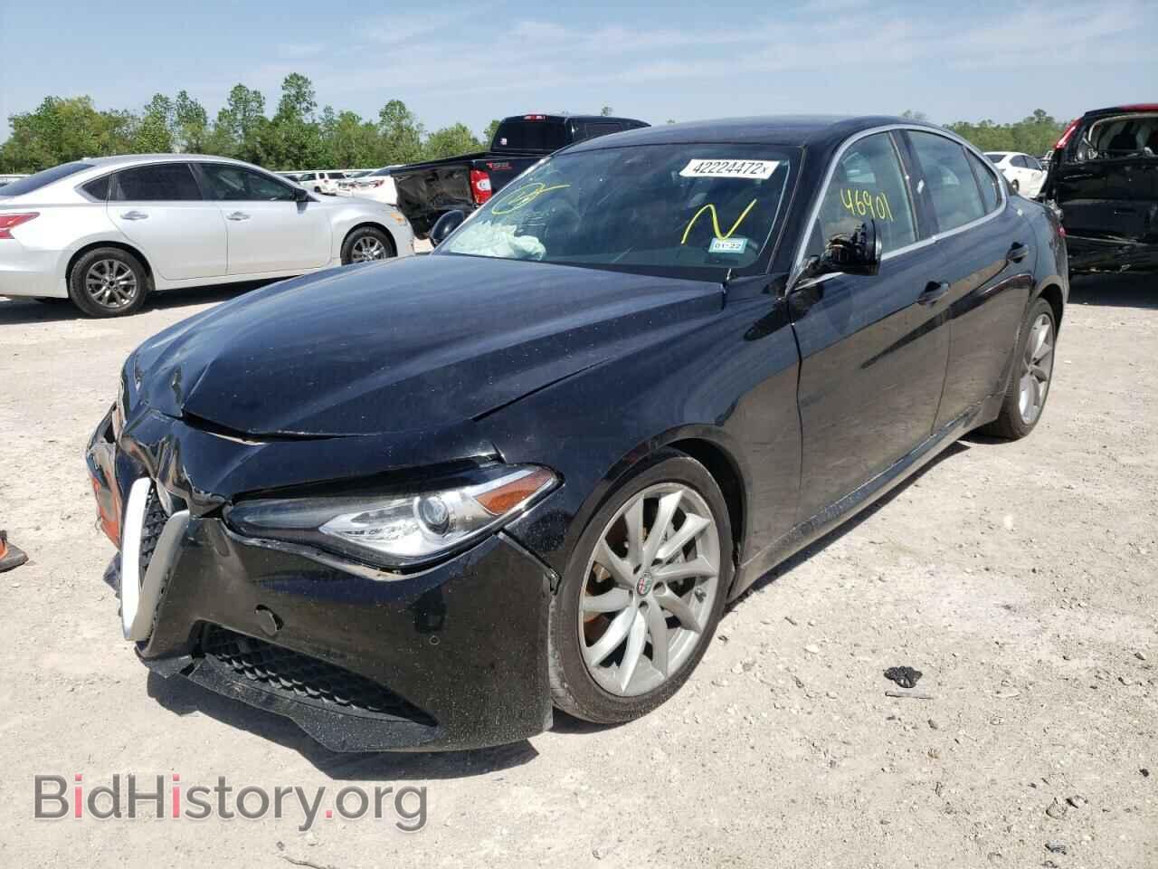 2017 ALFA ROMEO GIULIA - VIN: ZARFAEBN2H7540875 - Photo 2